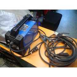 INVERTOR