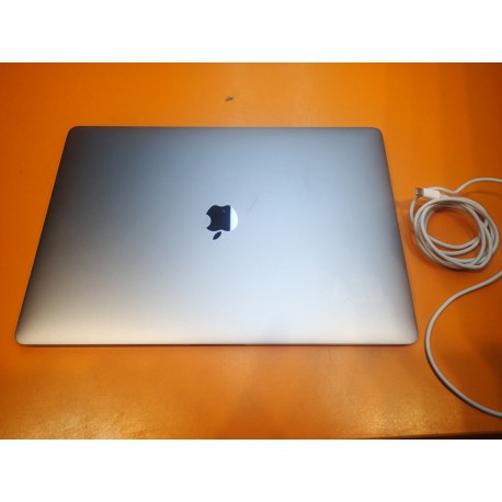 MACBOOK PRO 2 A1990
