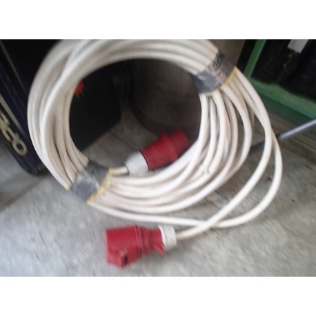PRODLUŽOVACÍ KABEL 400V