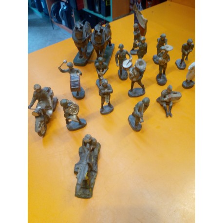 STARÉ FIGURKY DUROLIN